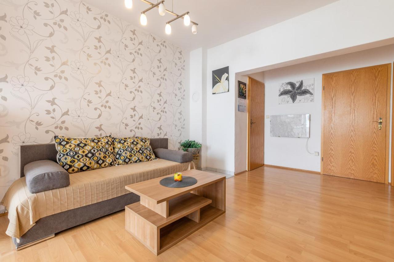 Apartman Lana Башка Екстер'єр фото